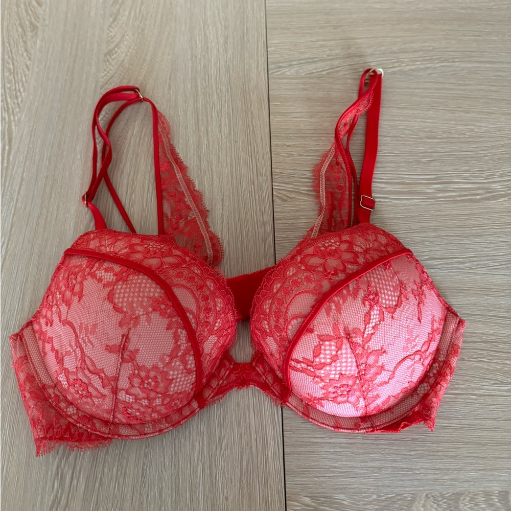 Victoria’s Secret Bra